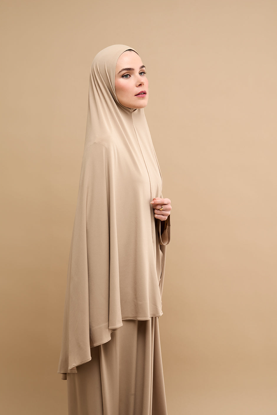 Premium Jersey Khimar - Sand