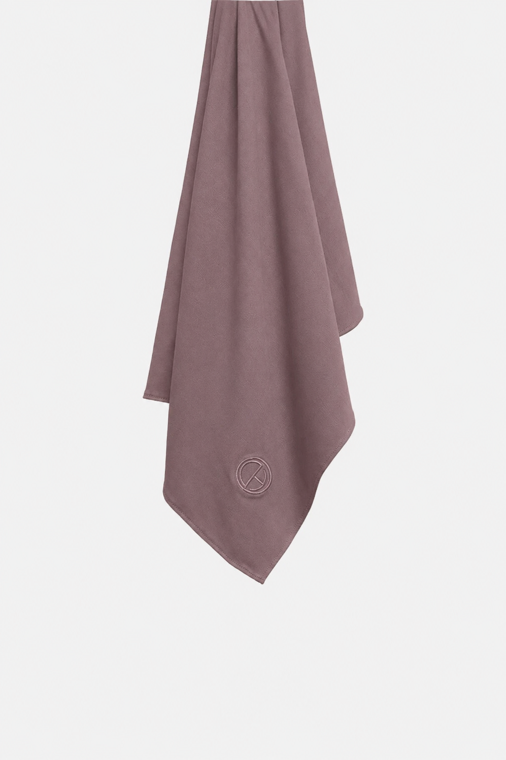 Breathable modal jersey hijab in Mauve with soft drape and lightweight comfort.