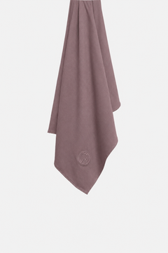 Breathable modal jersey hijab in Mauve with soft drape and lightweight comfort.