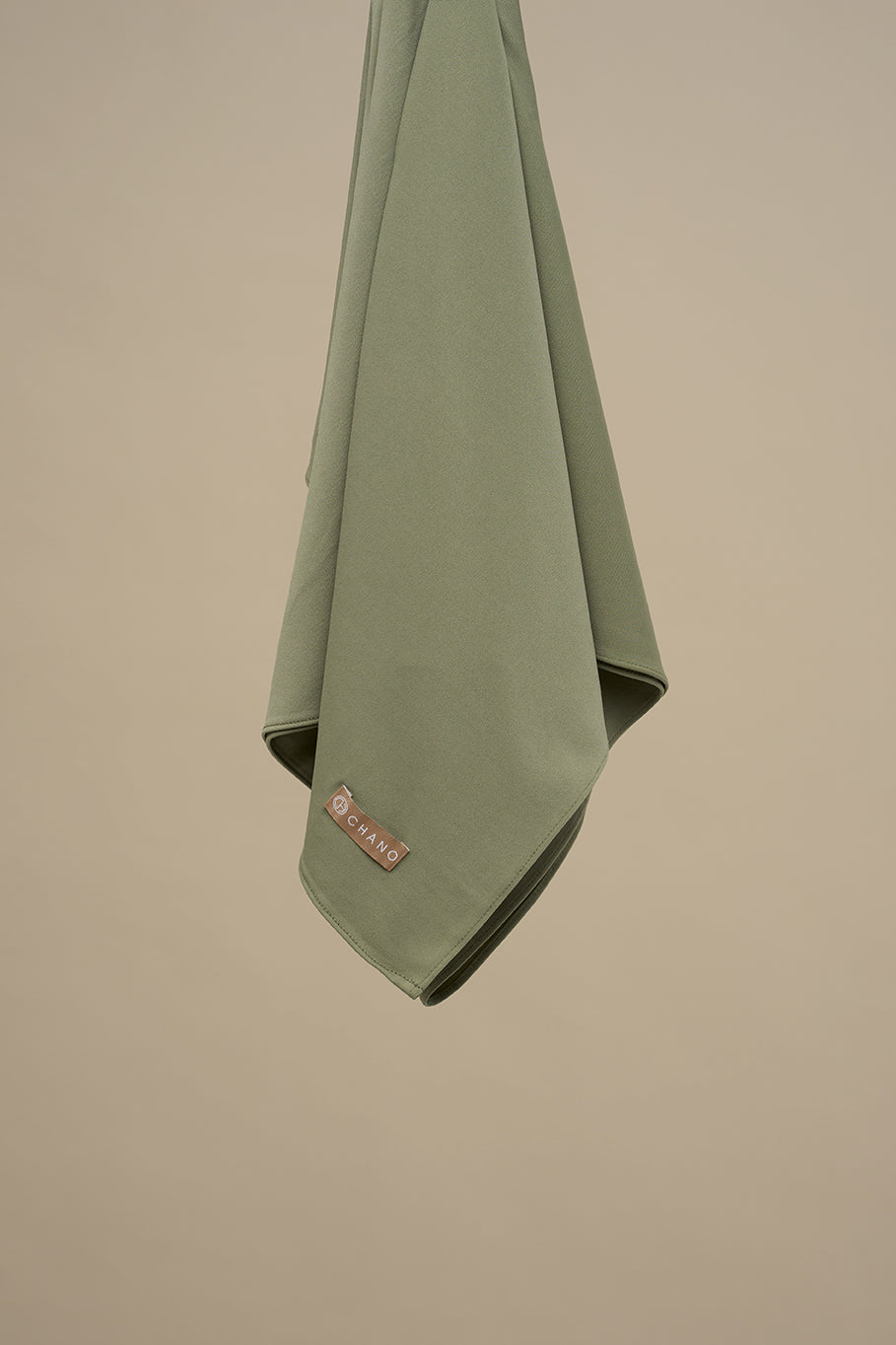 De CHANO premium jersey hijab in groen is gemaakt van zachte, comfortabele stretchstof, ideaal voor alle seizoenen. Licht van structuur en niet transparant. 